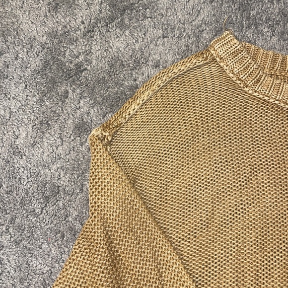 American Eagle sweater - Picture 3 of 7